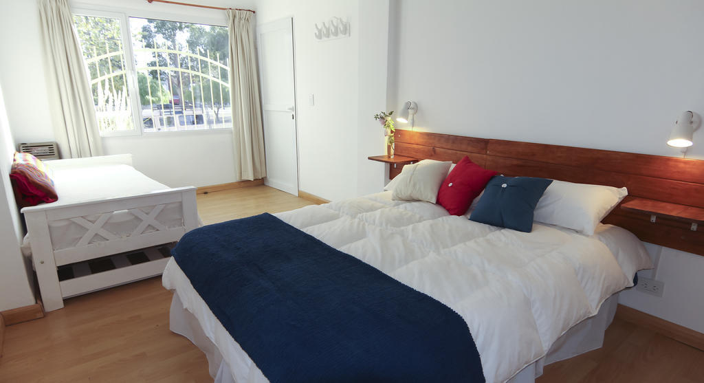 פוארטו מדרין Hosteria Casa De Mar מראה חיצוני תמונה